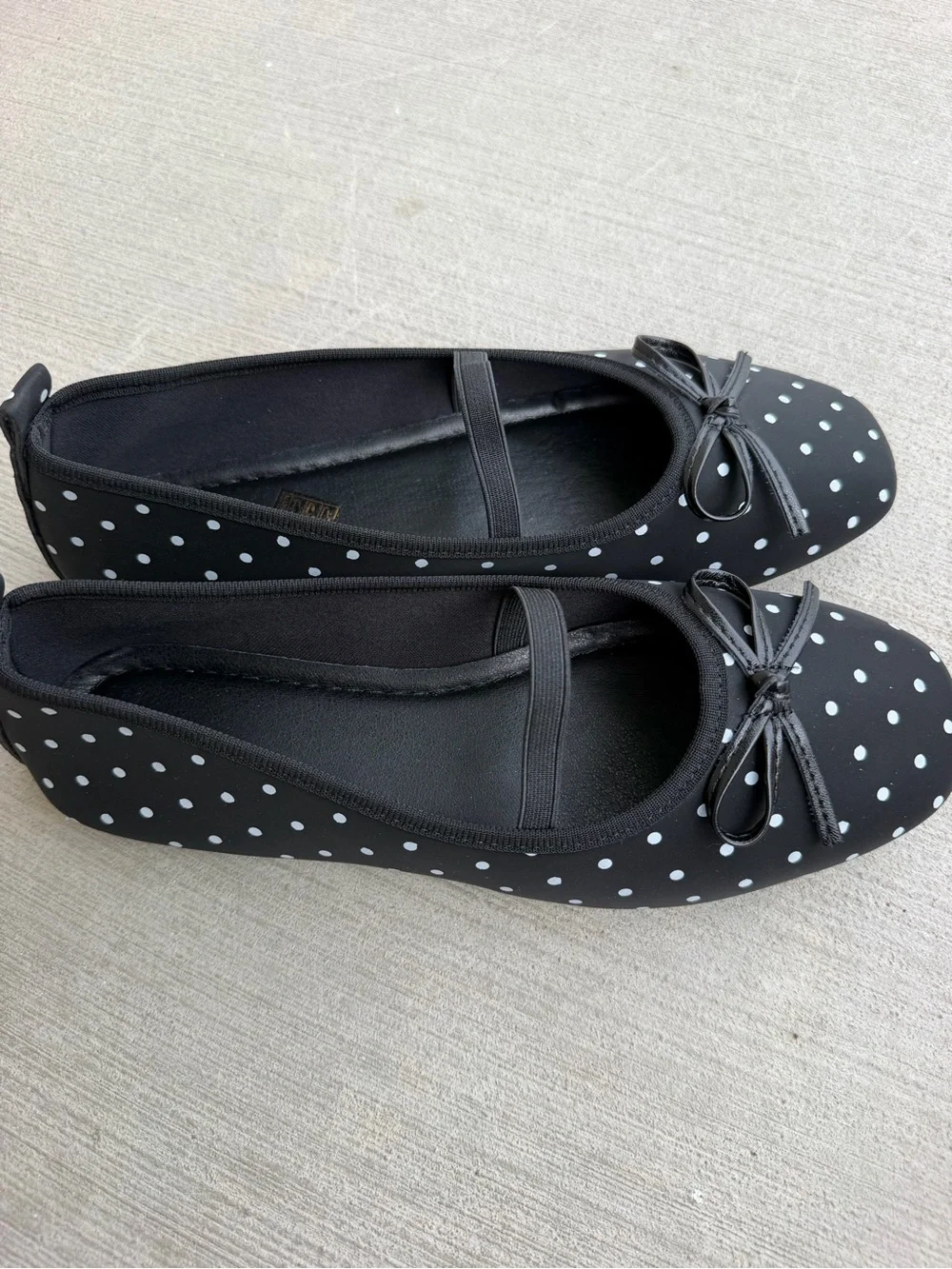 Black Polka Dot Ballet Flats - Women's Slip-On Flats